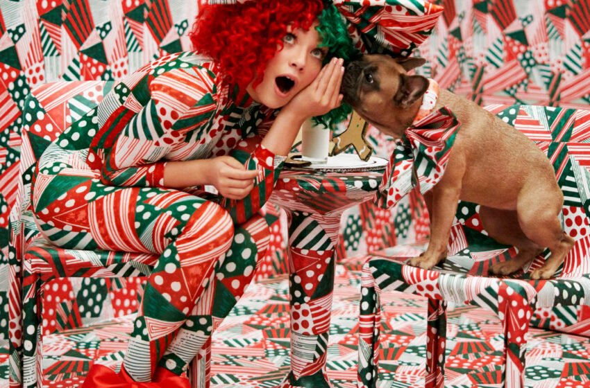 SIA LANÇA ÁLBUM “EVERYDAY IS CHRISTMAS (SNOWMAN DELUXE EDITION)”