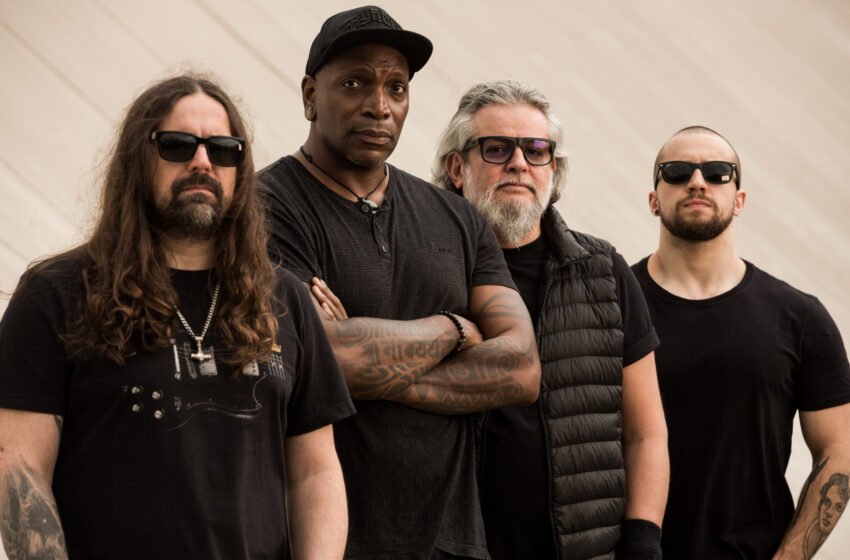  Sepultura anuncia shows do disco Quadra no Sesc Pompeia, em São Paulo