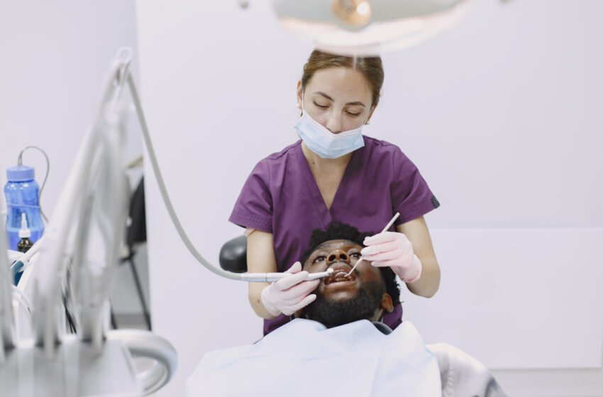 Dente do siso: OdontoCompany esclarece seis dúvidas sobre o tema