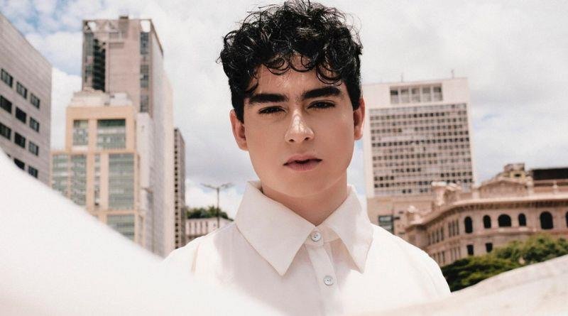  Vitor Fadul lança single “Parei o Tempo”