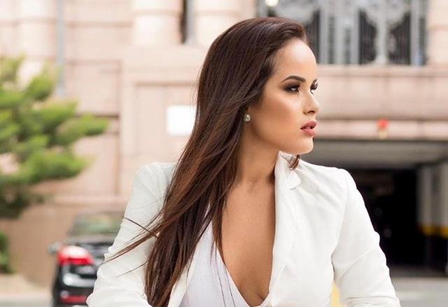  Dra. Joanne Anunciação, viraliza alertando mulheres sobre seus direitos e dando mentoria pela internet