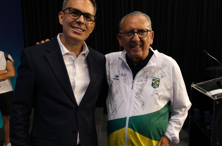 Tiago Maranhão recebe Galvão Bueno na cerimônia de abertura da COB EXPO 2023