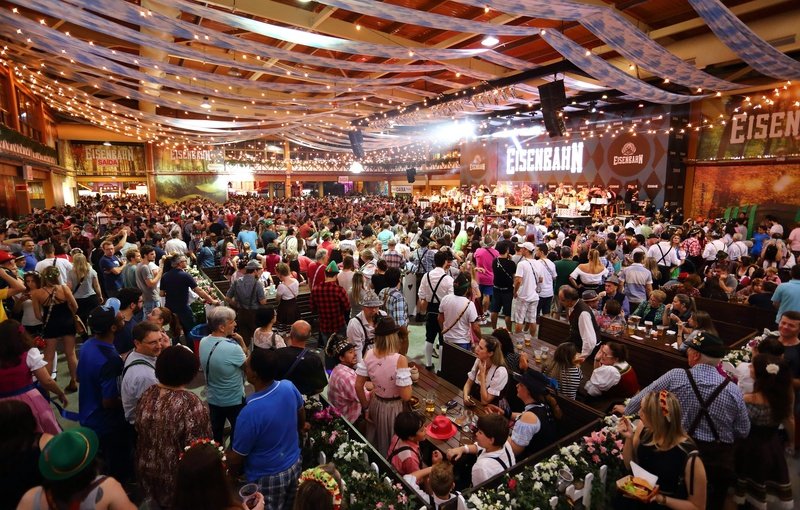  Outubro chegou: conheça as maiores Oktoberfests do Brasil!