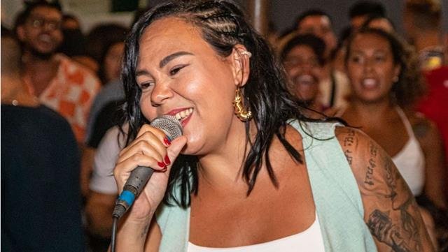  Nesta sexta (01), aniversário da Cidade Maravilhosa com Samba das Cabeleireiras e cantora Rapha Mendes no Casarão do Firmino