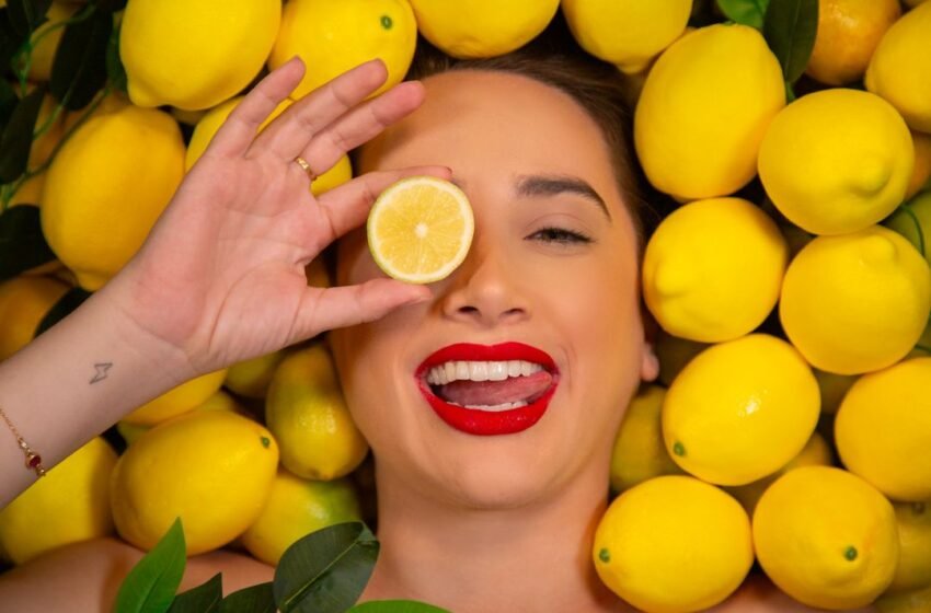  Manola refresca o verão com o EP “Picolé de Limão”