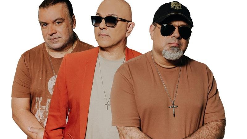  Mais Encontros recebe a banda Novo Som no palco do Imperator